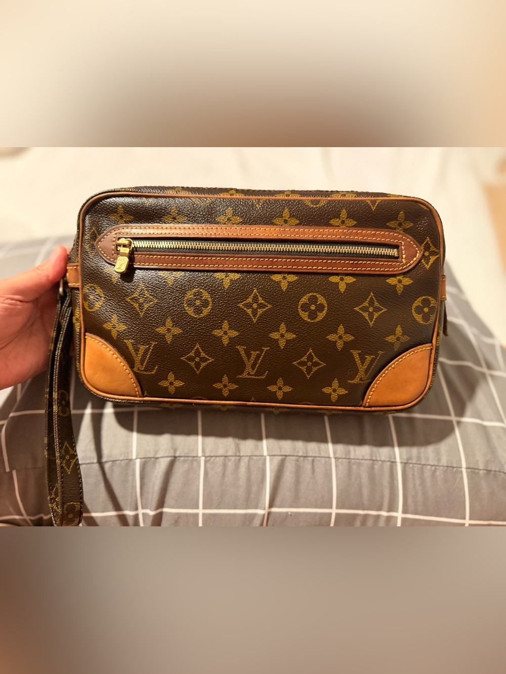 Louis Vuitton Monogram Wristlet in Brown